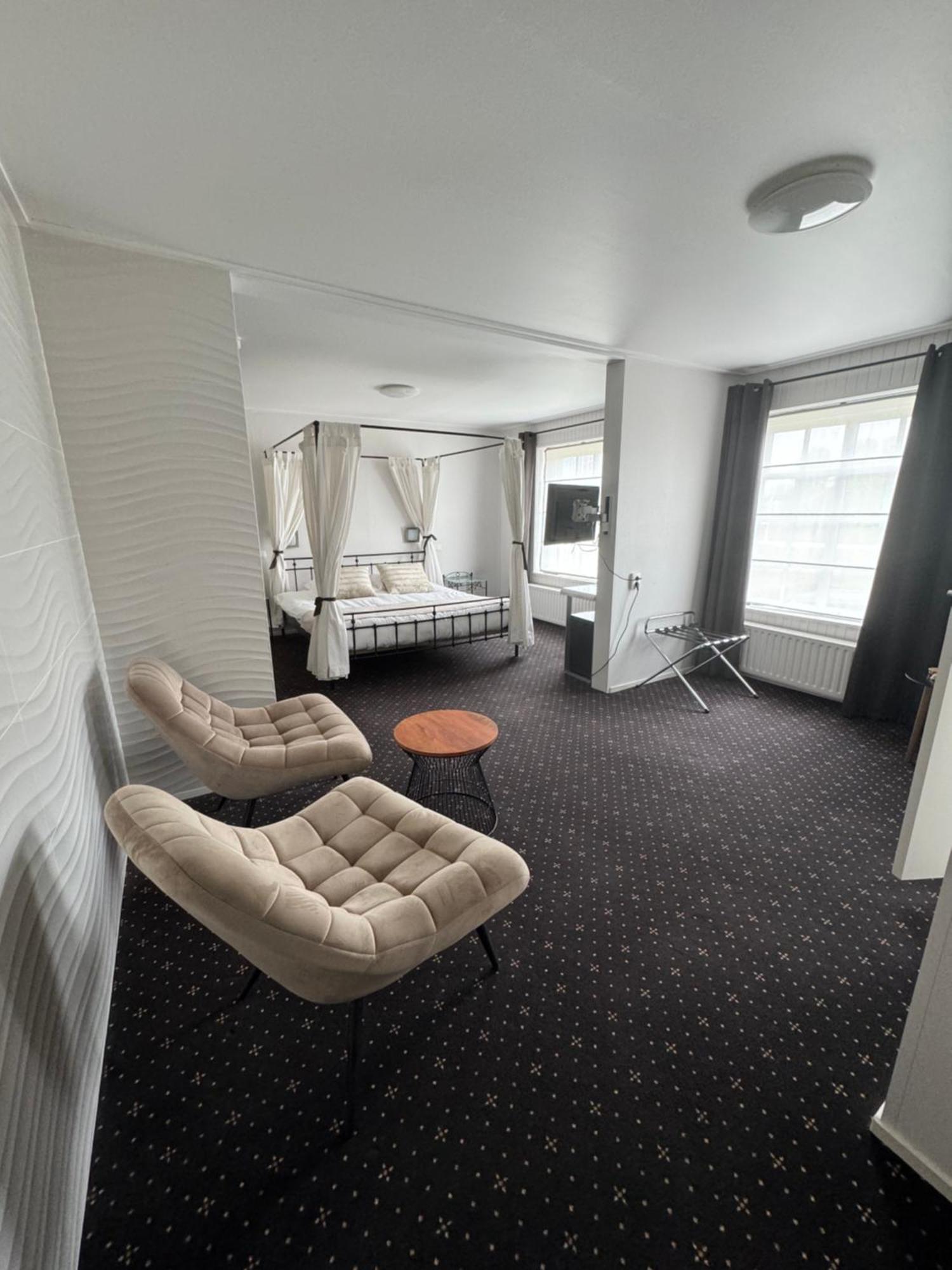 Ouwe Schuure Bed & Breakfast Sluis Exterior foto